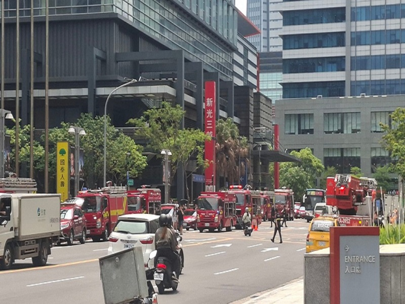 信義微風 46 樓「饗饗」火警