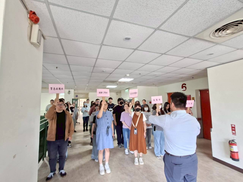 LINE_ALBUM_1150617婦幼館-消防演練_260618_77.jpg