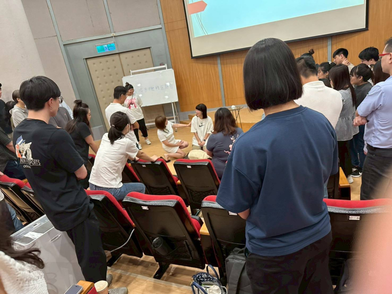 572141_0.jpg